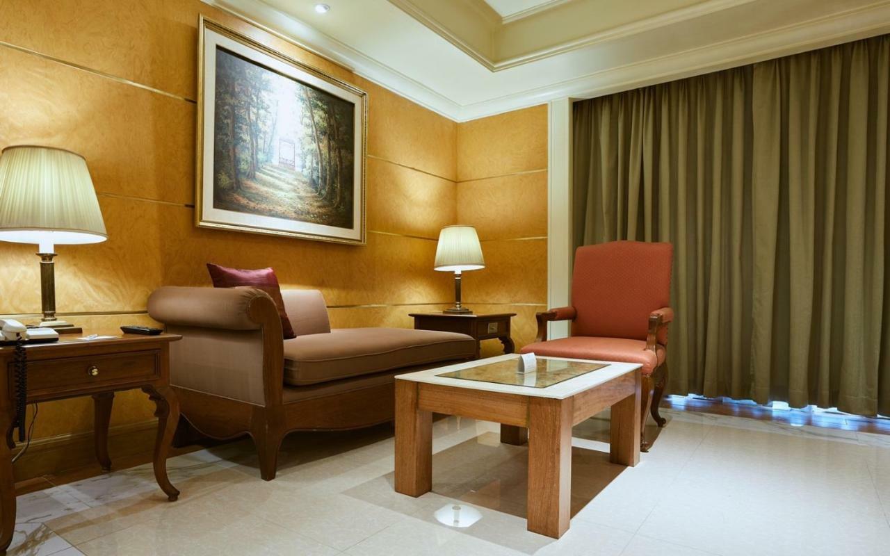 The Royal City Hotel Bangkok Dış mekan fotoğraf